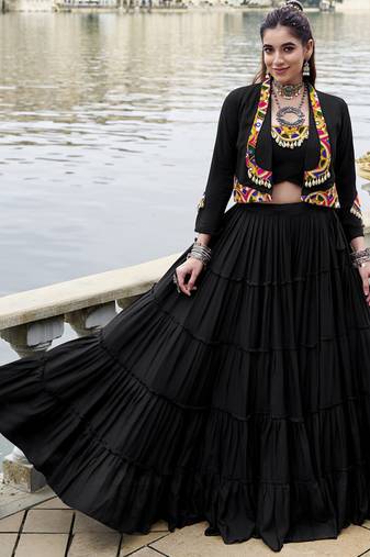 black Gamthi Mirror Work & Kodi Lace Chaniya Choli