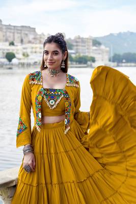 mustard Gamthi Mirror Work & Kodi Lace Chaniya Choli 5