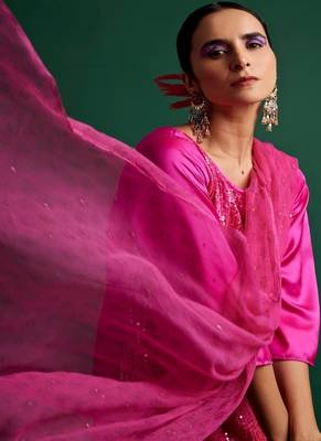 Rani pink embroidered satin kurta set 3