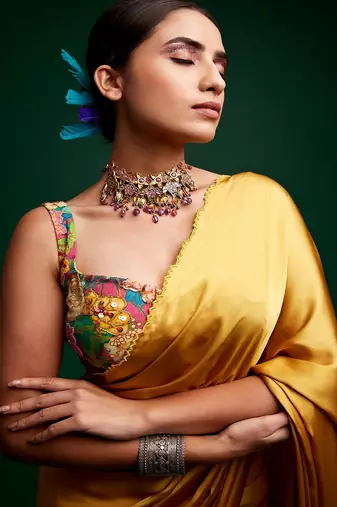 Mustard plain silk saree with belt