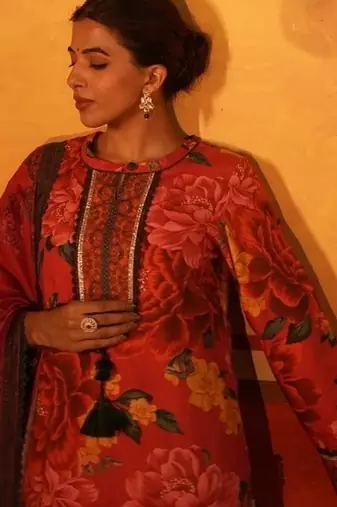 Red flower print co-ord set with dupatta
