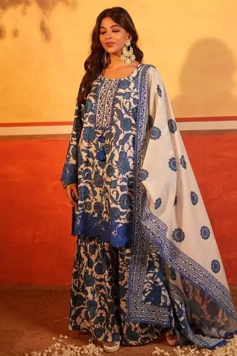 Blue flower print garara set