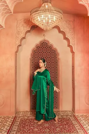 Stunning green embroidered co-ord set.