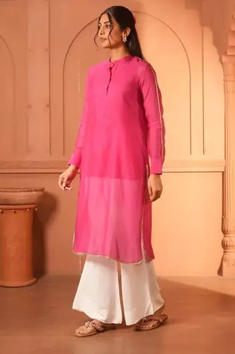 Pink chanderi kurta  chanderi fabric ideal for both casual and festive occasions elegance with our pink chanderi kurta.