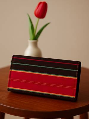 Striped design faux leather rectangular clutch 2