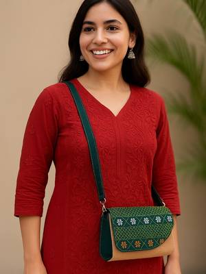 Beige structured jute sling bag 3