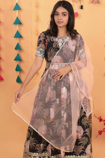 Glamour Heavy Fox Georgette Black Gown With Digital Print work With Embroidered Sequins work