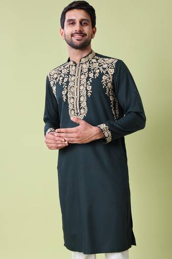 Mandarin collar floral embroidered thread work kurta