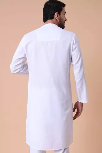 Men white solid kurta
