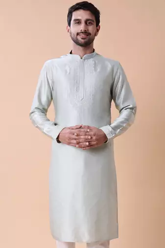 Mandarin collar floral embroidered thread work kurta