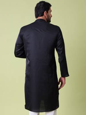 Mandarin collar sequin embroidered thread work kurta 3