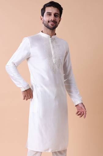Mandarin collar floral embroidered thread work kurta