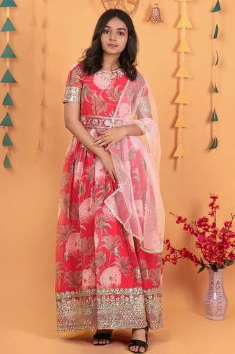Glamour Heavy Fox Georgette Red Gown With Digital Print work With Embroidered Sequins work 