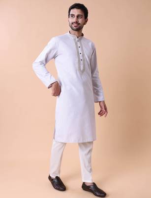 Mandarin collar embroidered thread work kurta 4