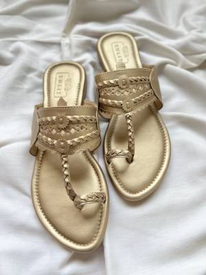 Gold kolhapuri 1