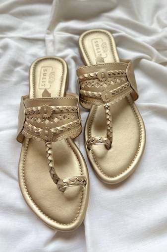 Gold kolhapuri