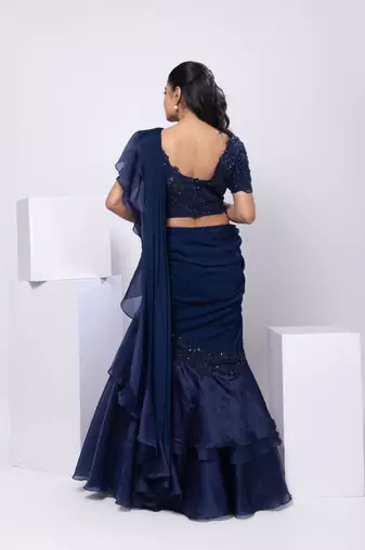 Blue plain silk saree with belt