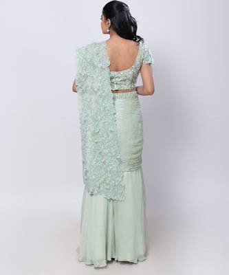 Green plain silk saree with belt 4