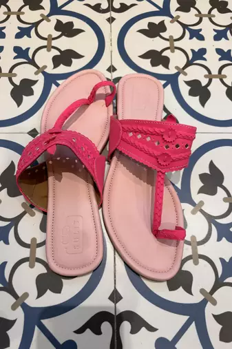 Light pink and neon pink kolhapuri