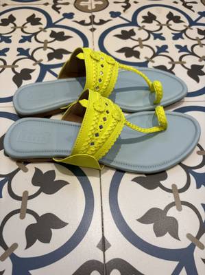 Sky blue and neon yellow kolhapuri 4