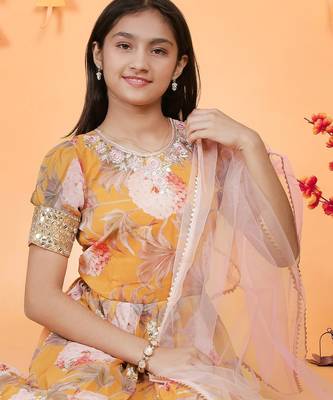  Yellow digital print gown with embroidered sequins 4