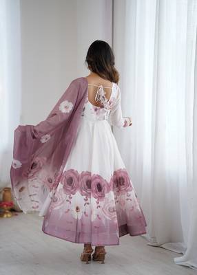 Onionpink soft organza silk with floral print fully flared anarkali pant with dupatta set 2