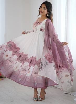 Onionpink soft organza silk with floral print fully flared anarkali pant with dupatta set 3