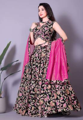 Multicolor Heavy Lehenga Choli with Fancy Blouse 2
