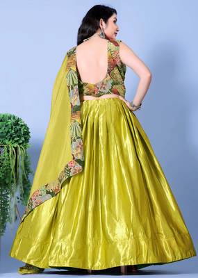 Yellow Heavy Designer Lehenga Choli with Fancy Blouse 4