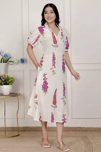  womens off white flower printed cotton flex maxi dress