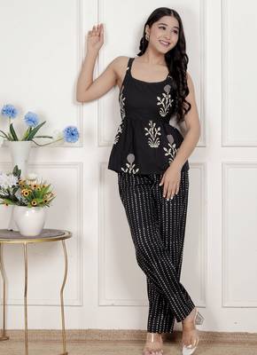   womens floral printed black pure cotton kurti with palazzo 1