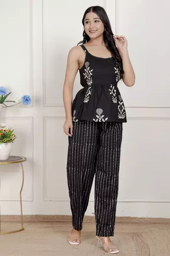   womens floral printed black pure cotton kurti with palazzo