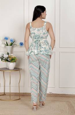   green round neck pure cotton printed kurti set for women 4