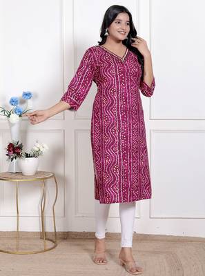   womens bandhej printed rayon kurti magenta 2