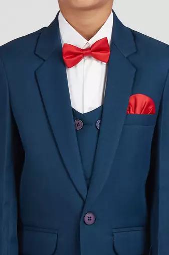 royal look in suit set full sleeves solid blazer, shirt, pant and waist coat with bow tie - tealblue