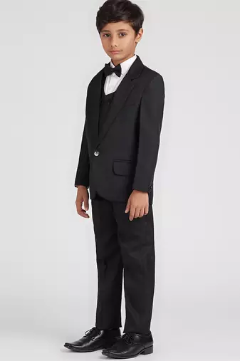 royal look in solid suit set full sleeves blazer, shirt, pant and waist coat with bow tie - black
