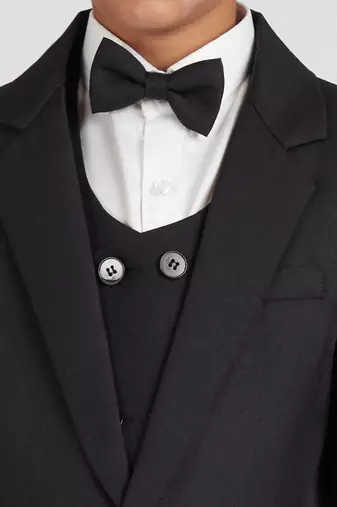 royal look in solid suit set full sleeves blazer, shirt, pant and waist coat with bow tie - black