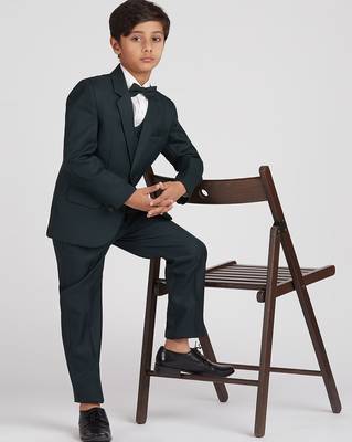 royal look in solid suit set full sleeves blazer, shirt, pant and waist coat with bow tie - bottle green 1
