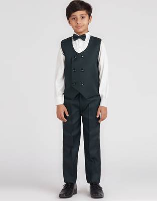 royal look in solid suit set full sleeves blazer, shirt, pant and waist coat with bow tie - bottle green 5