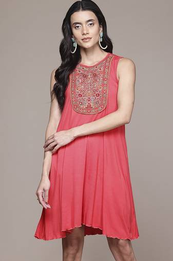 pink viscose dress with embroidered work design