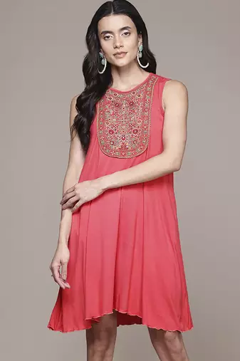 pink viscose dress with embroidered work design