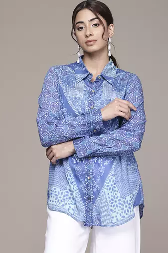 blue viscose shirt with printed work design