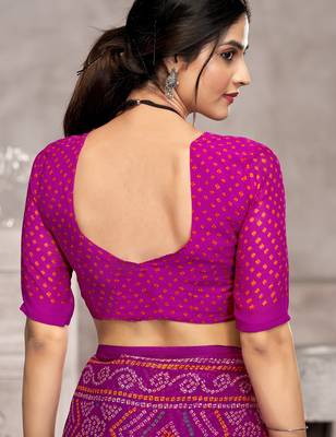 Magenta bandhani printed chiffon saree with unstitched blouse, ethnic indian attire 2