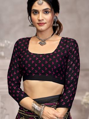 Black bandhani printed chiffon saree with unstitched blouse, ethnic indian attire 2