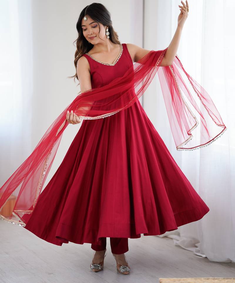 Maroon Silk Chanderi Fabric Fully Flair Anarkali Kurti With Pant Dupatta Set