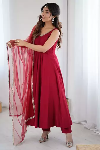 Maroon Silk Chanderi Fabric Fully Flair Anarkali Kurti With Pant Dupatta Set