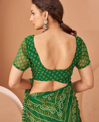 Green bandhani print soft chiffon traditional saree with unstitch blouse 4