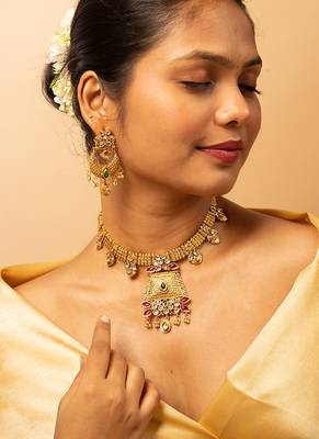 Royal gold-tone kundan necklace & earrings set 1