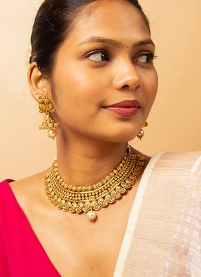 Regal antique gold bridal necklace set 2