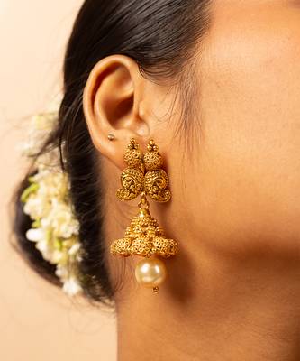 Regal antique gold bridal necklace set 3